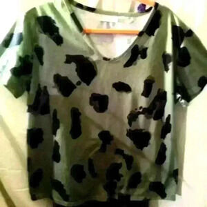 Women's V Neck Camoflauge T Shirt